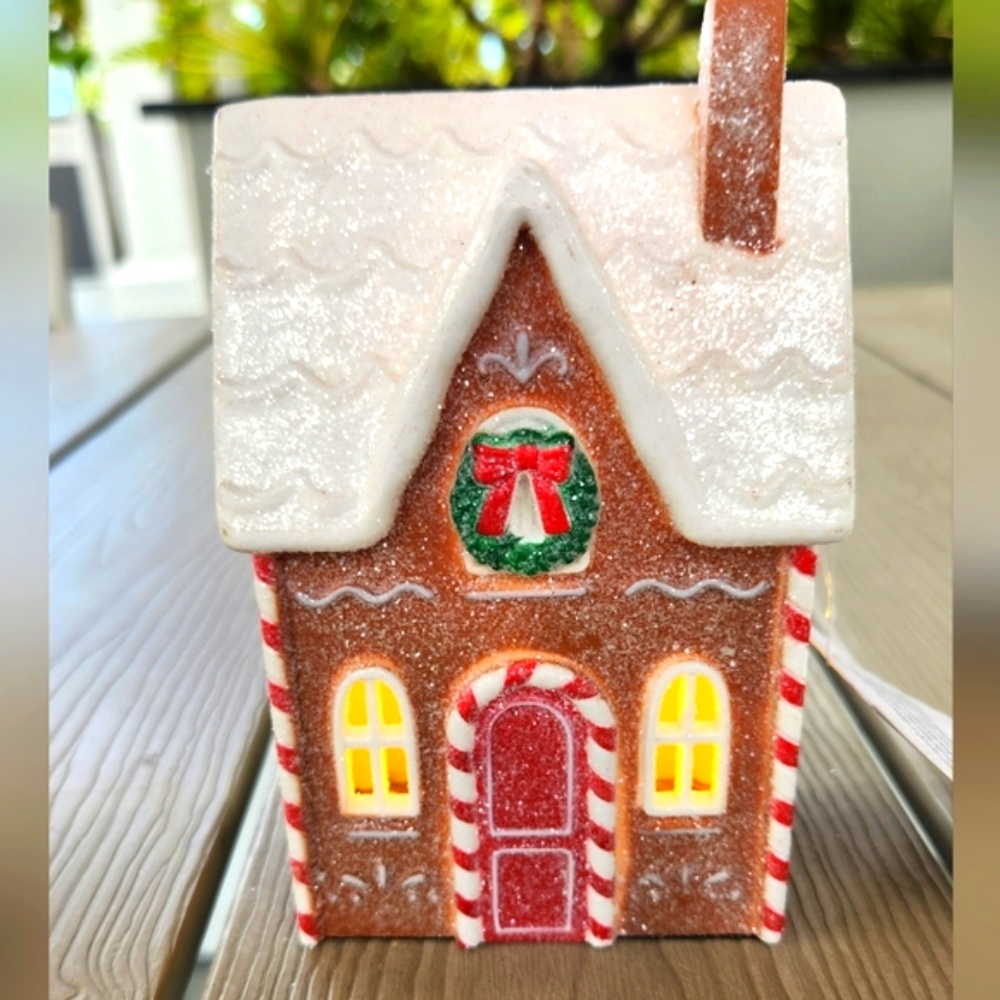 Target Bullseye Playground Light Up Gingerbread House 2024 Mini Village